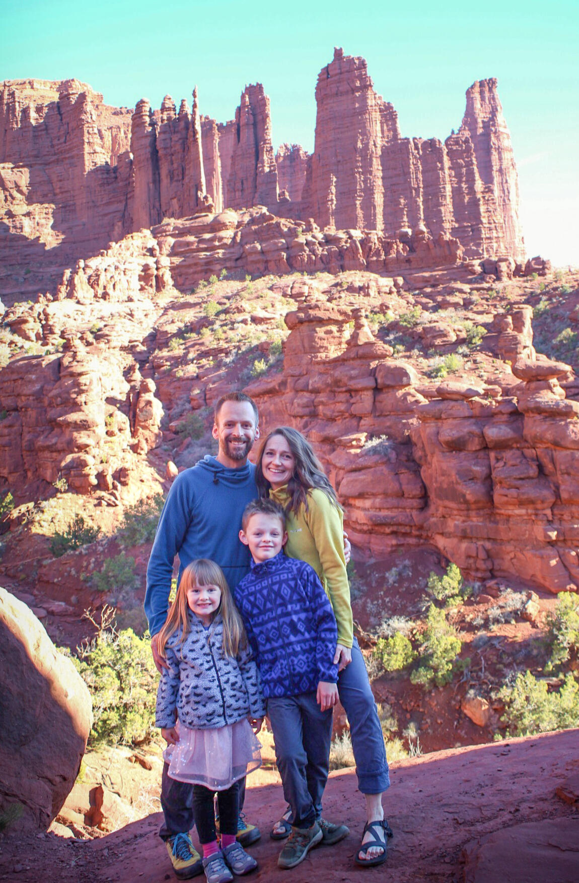 lifestyle photography landscape, adventure, newborn, family, maternity, birth, business, pet, portrait